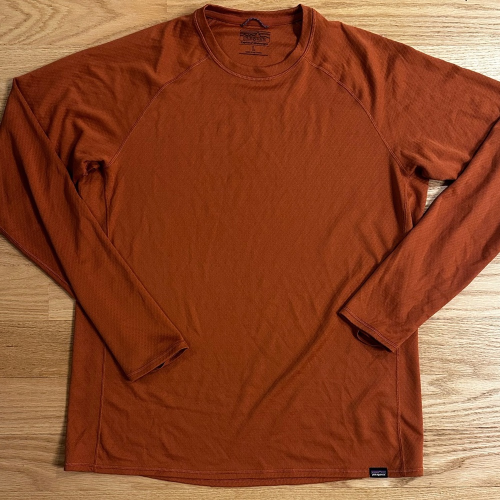 Patagonia Long Sleeve midweight Capeline Crew Shirt - Rust Orange